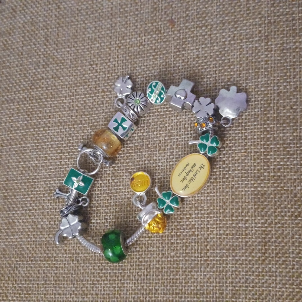St Patrick's Day bracelet